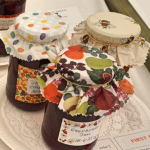 125 - 3 x 1lb (450g) Jars of Diverse Preserves,